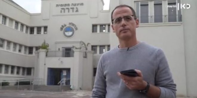 אורן אהרוני בכאן 11