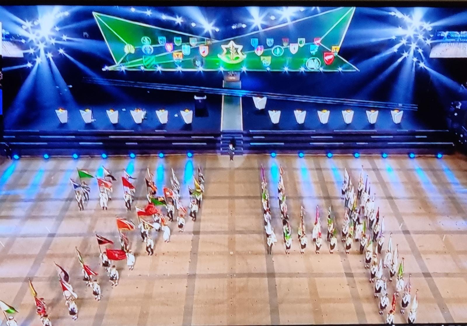 מופע הדגלנים 