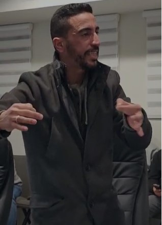 מורן דהרי זועם 