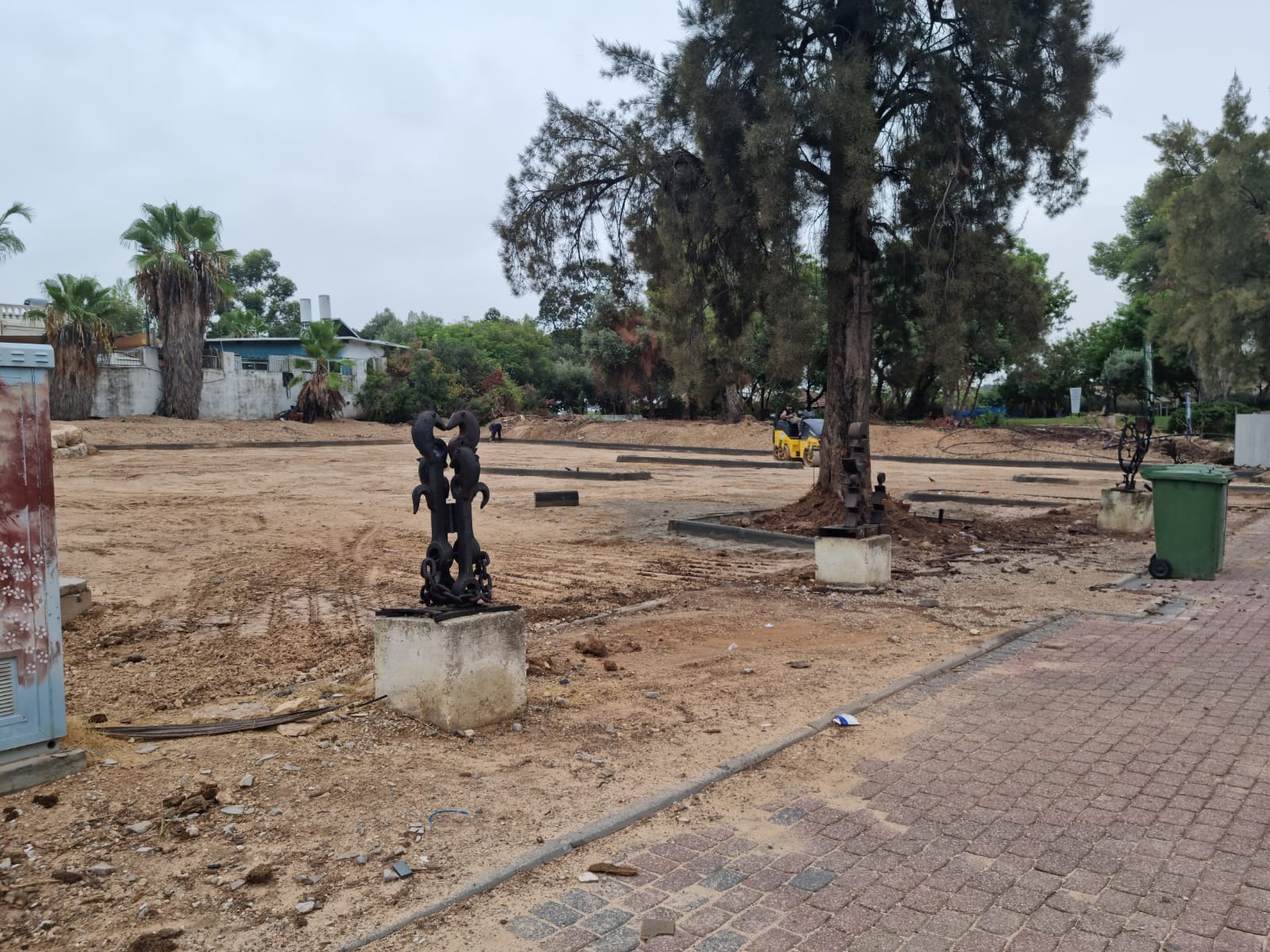 מגרש החניה שכביץ