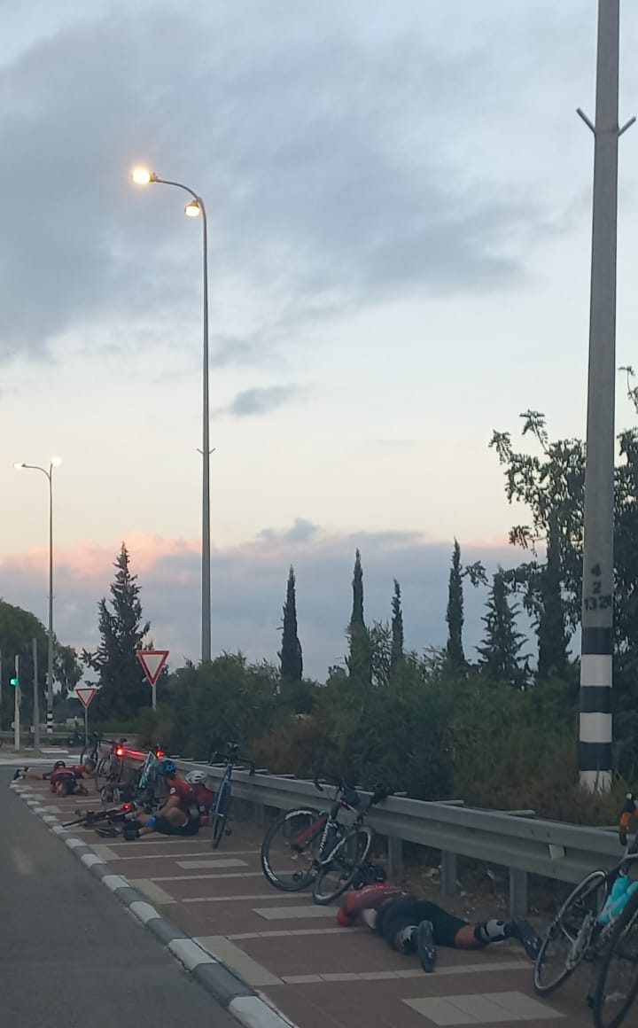 קבוצת אופניים מתמגנת 