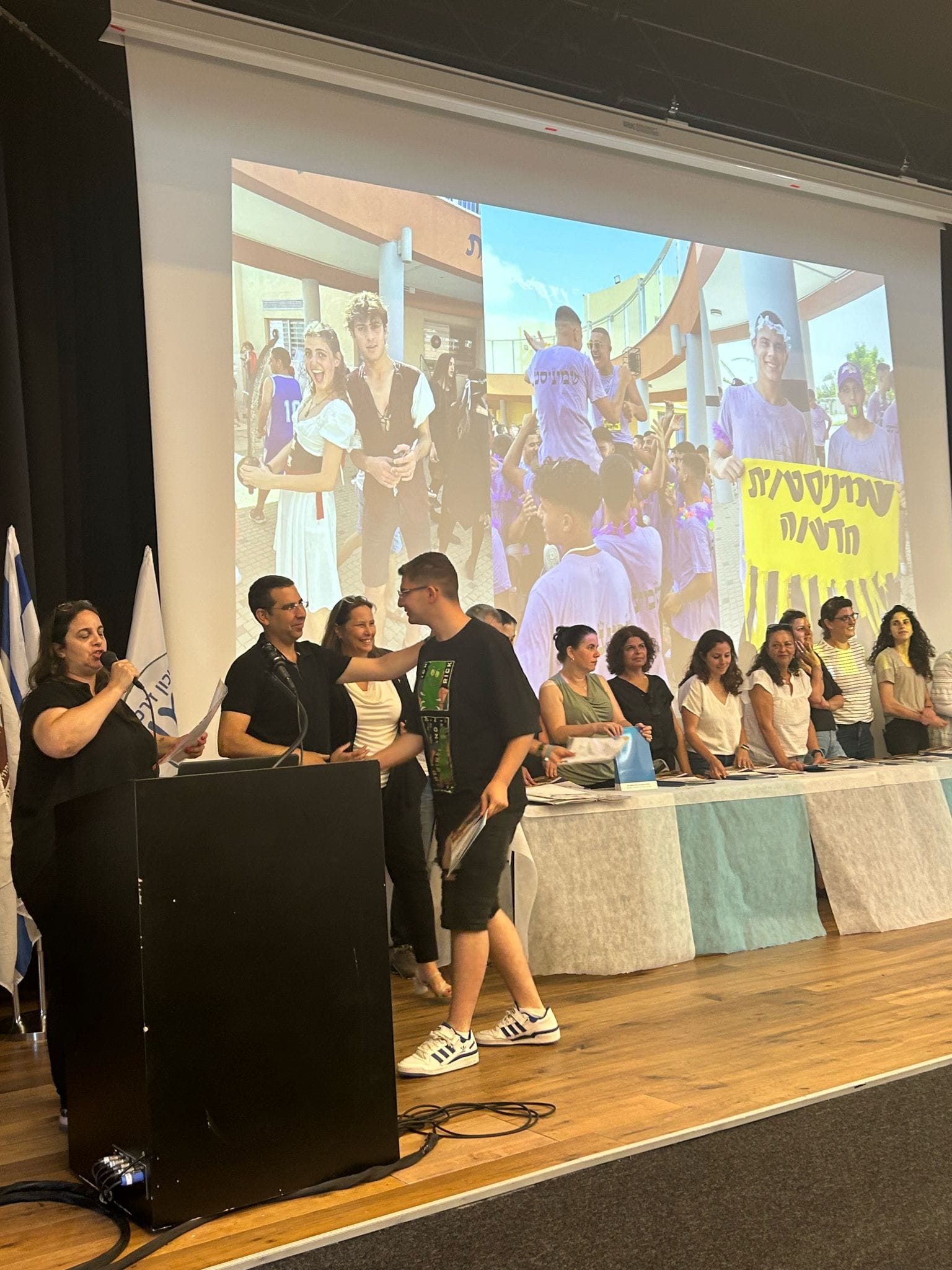 ברמון הענקת תעודות בגרות 