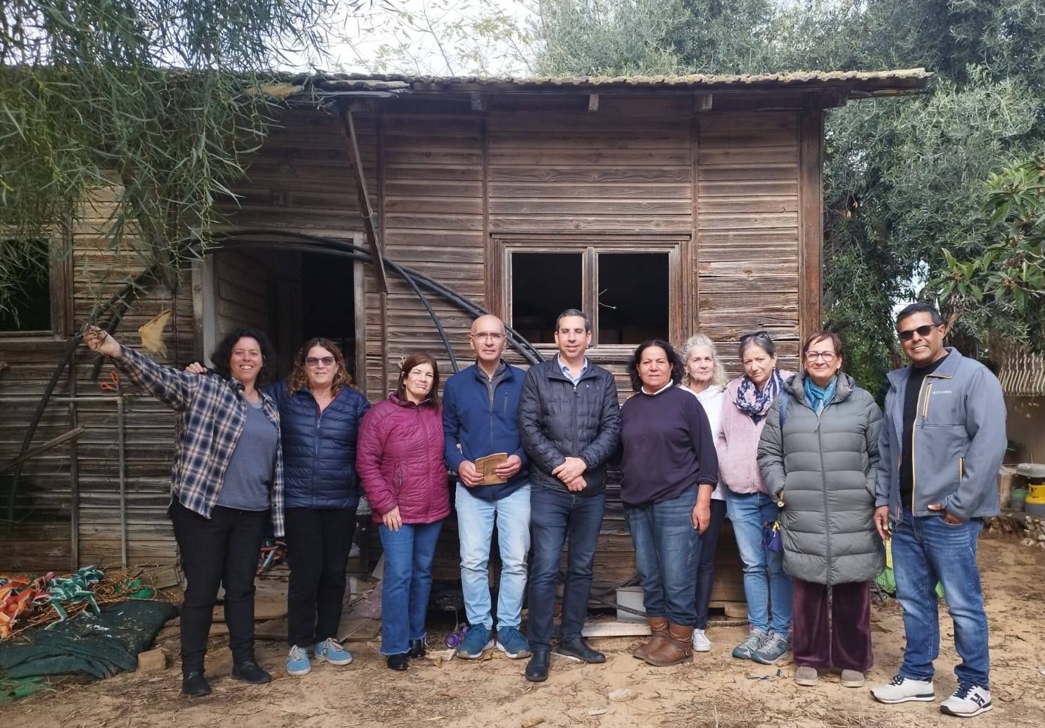 סהר מסייר בכפר אוריאל 